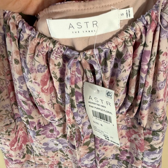 ASTR the Label Bow Tie Ruffle Dress pink purple floral Size Small NWT - Picture 5 of 7